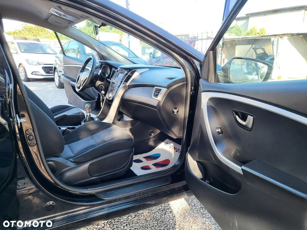 Hyundai i30 - 19