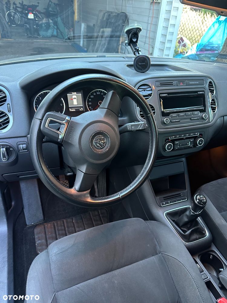 Volkswagen Tiguan 2.0 TDI DPF BlueMotion Technology Sport & Style - 13