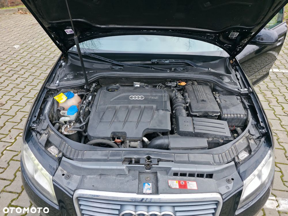 Audi A3 Sportback 2.0 TDI DPF Ambition - 17