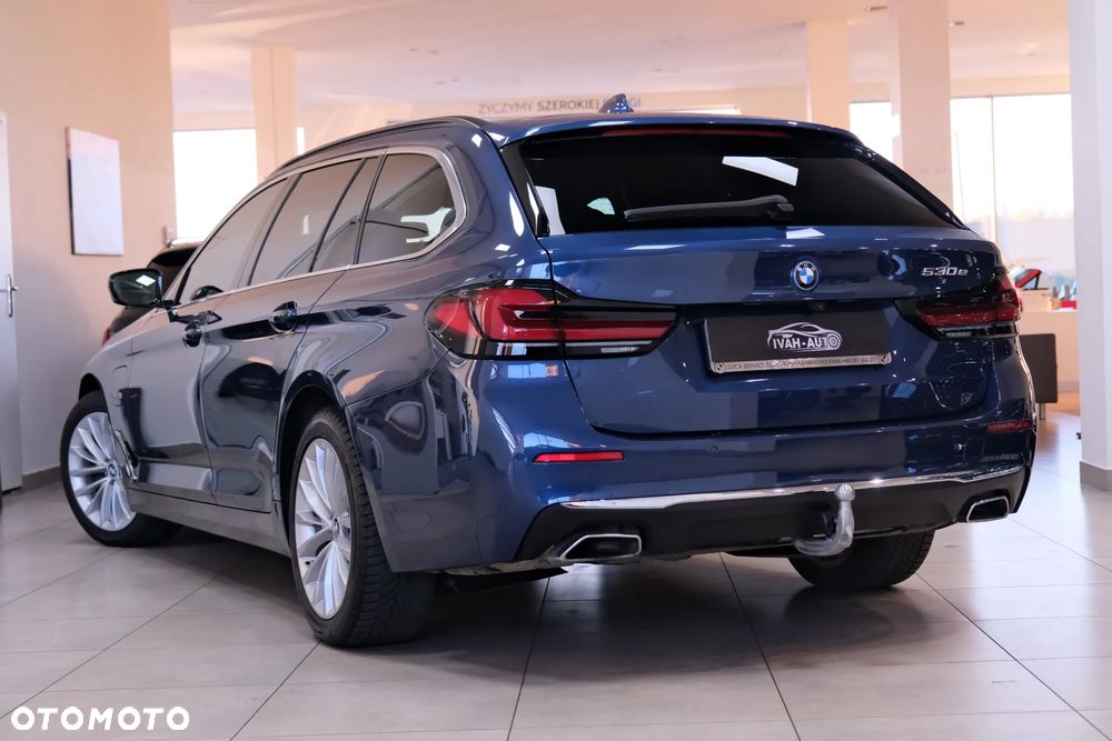 BMW Seria 5 530e PHEV M Sport - 13
