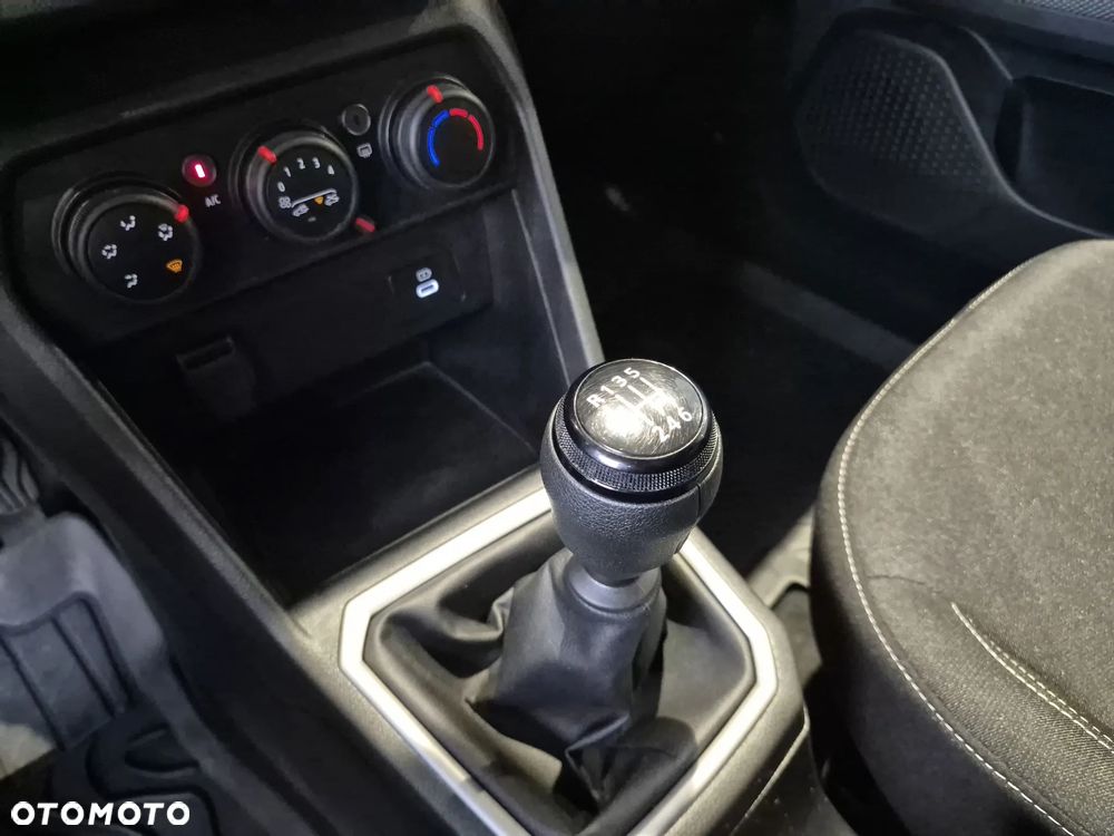 Dacia Jogger 1.0 TCe Expression 7os - 18
