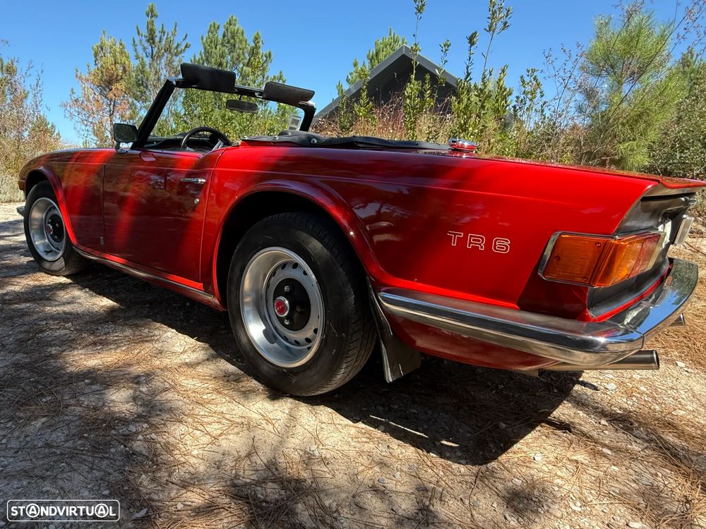 Triumph TR6 - 5