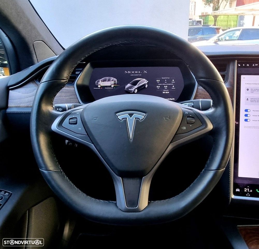 Tesla Model X Long Range - 8