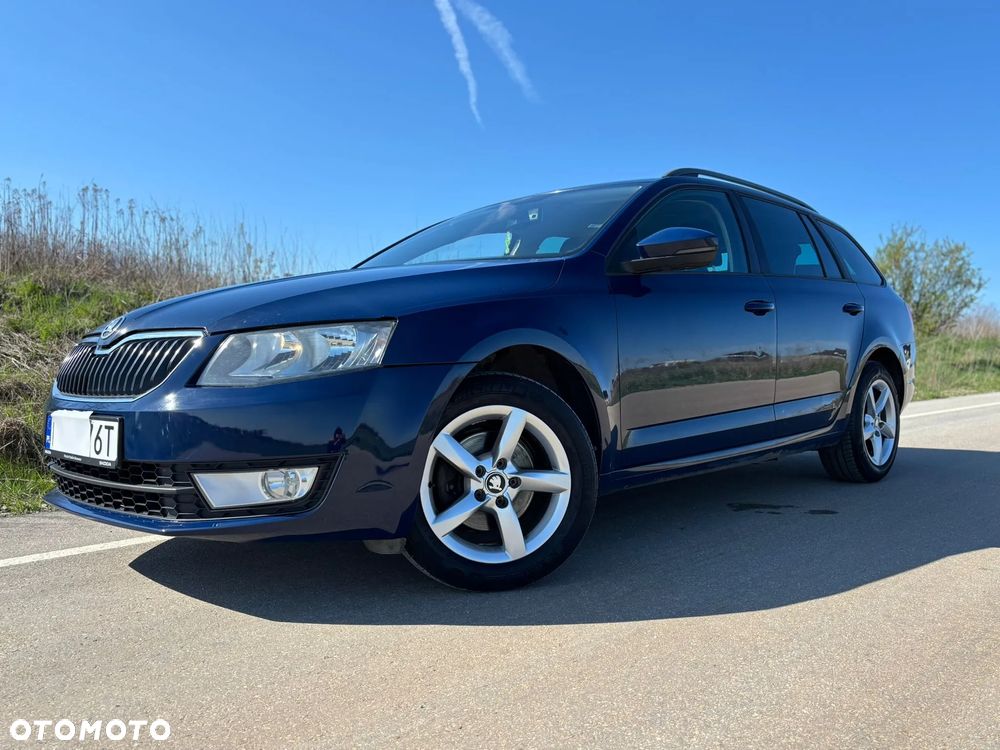 Skoda Octavia 1.6 TDI Ambition DSG - 1
