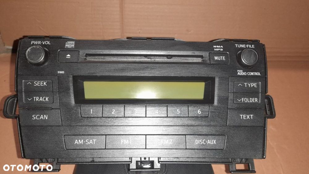 Toyota Prius radio - 1