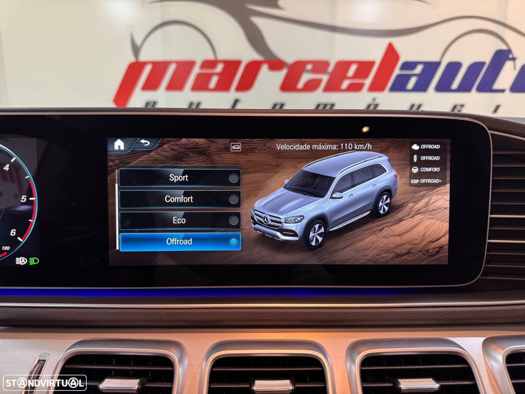 Mercedes-Benz GLS 350 d 4Matic - 35