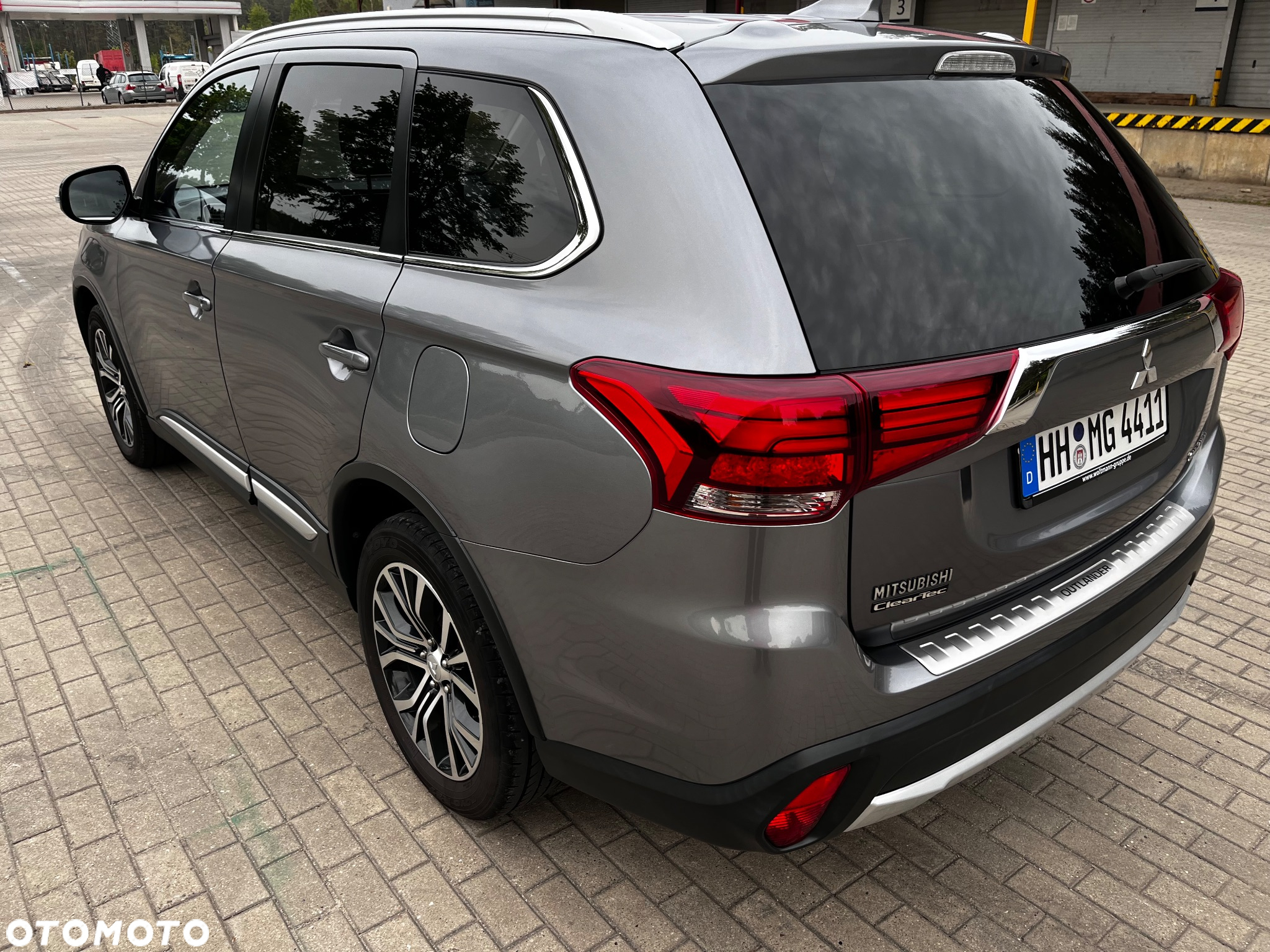 Mitsubishi Outlander 2.0 Intense 2WD CVT - 2