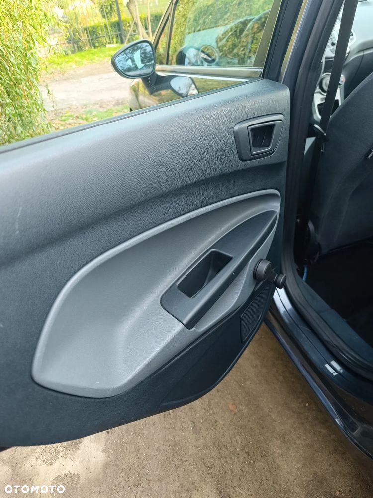 Ford Fiesta 1.25 Trend - 20