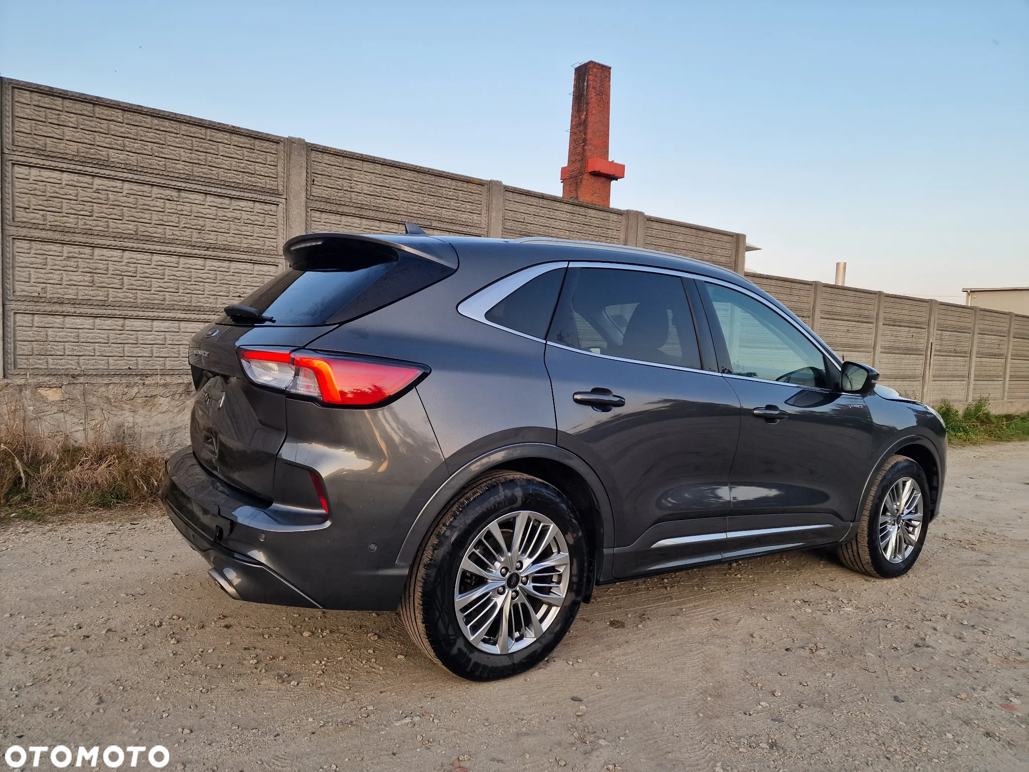 Ford Kuga 2.5 Duratec PHEV VIGNALE - 37