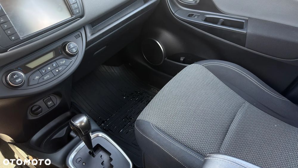 Toyota Yaris - 3