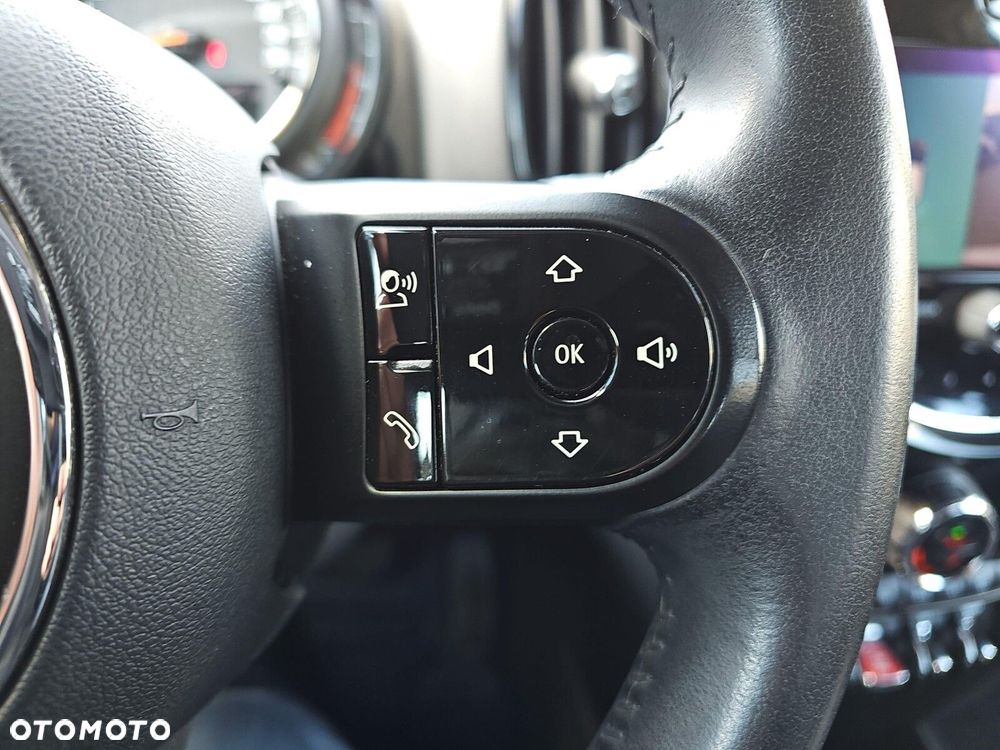MINI Countryman - 16