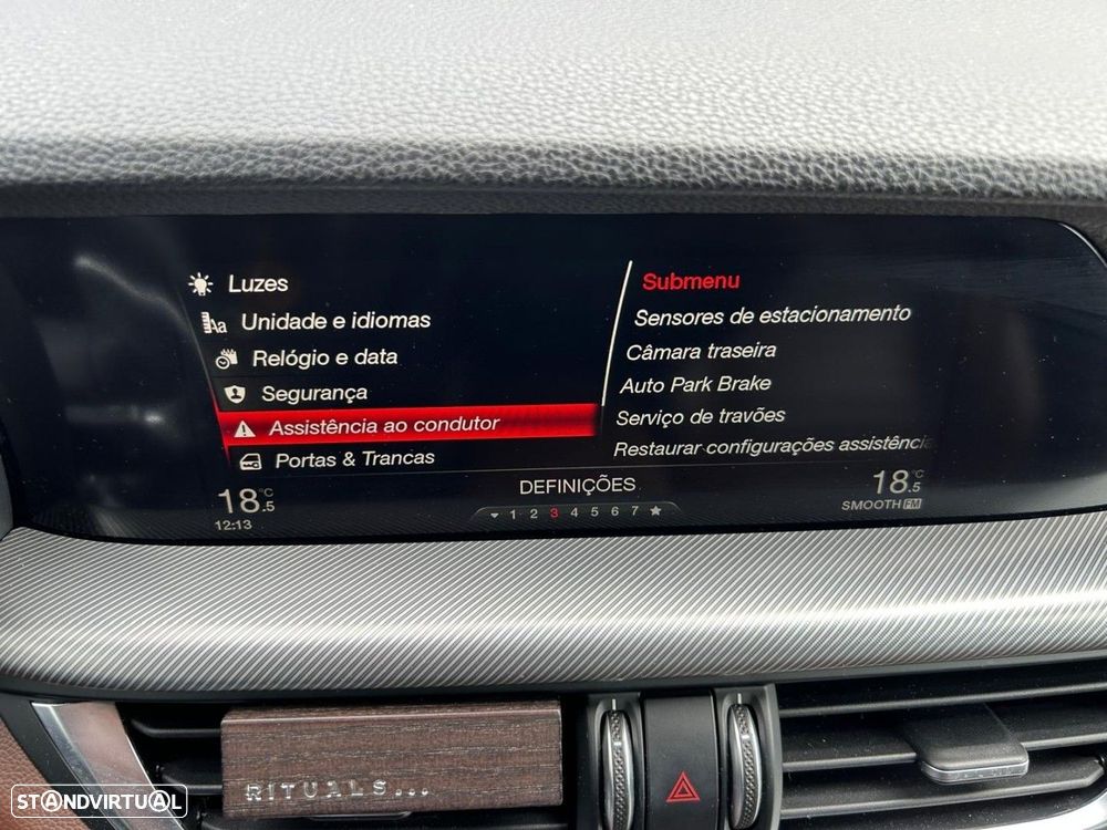 Alfa Romeo Stelvio 2.2 D Super AT8 Q4 - 21