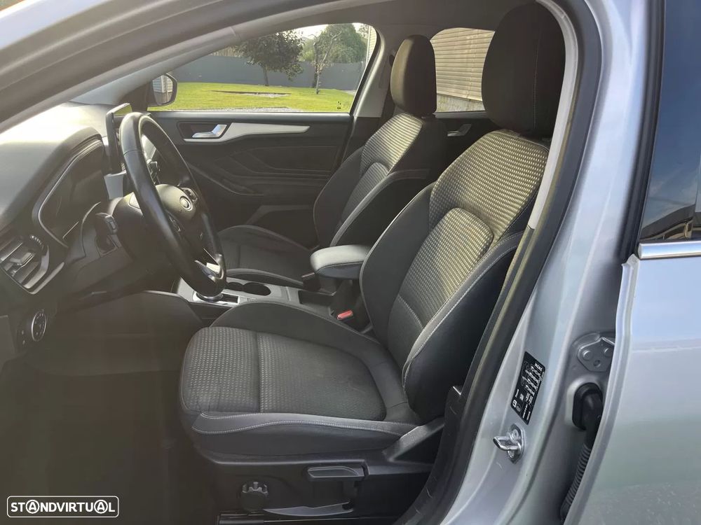 Ford Focus SW 1.5 EcoBlue S&S Aut. TITANIUM - 26