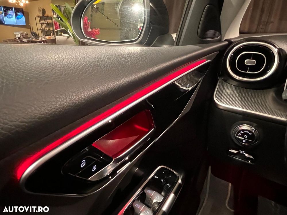 Mercedes-Benz C 220 d 9G-TRONIC - 22