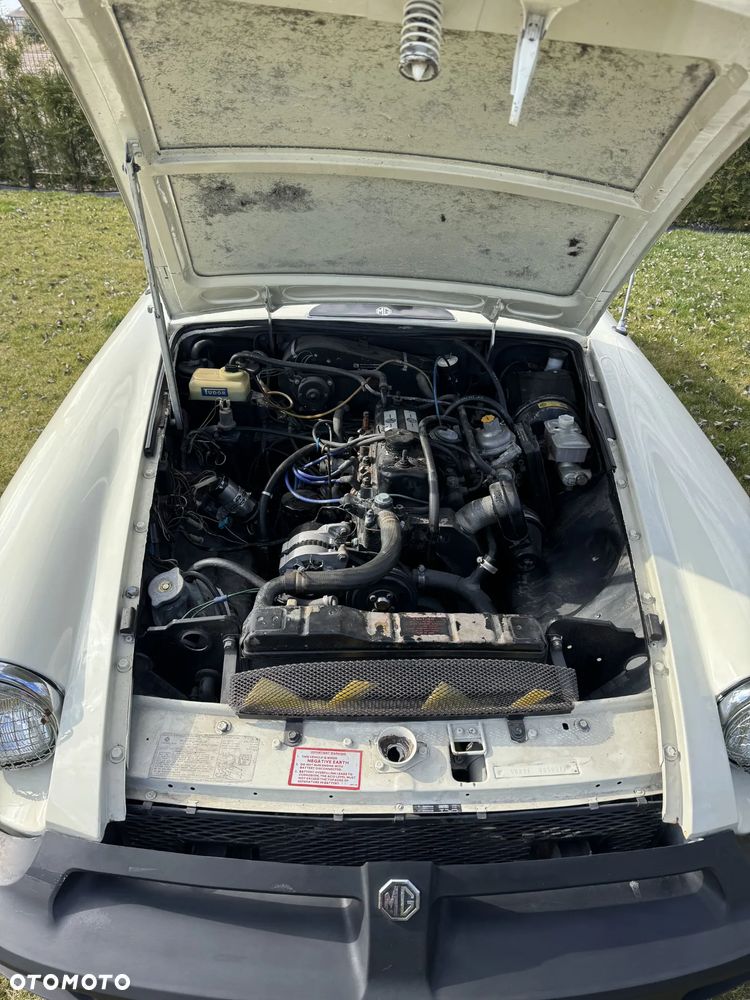MG MGB - 28