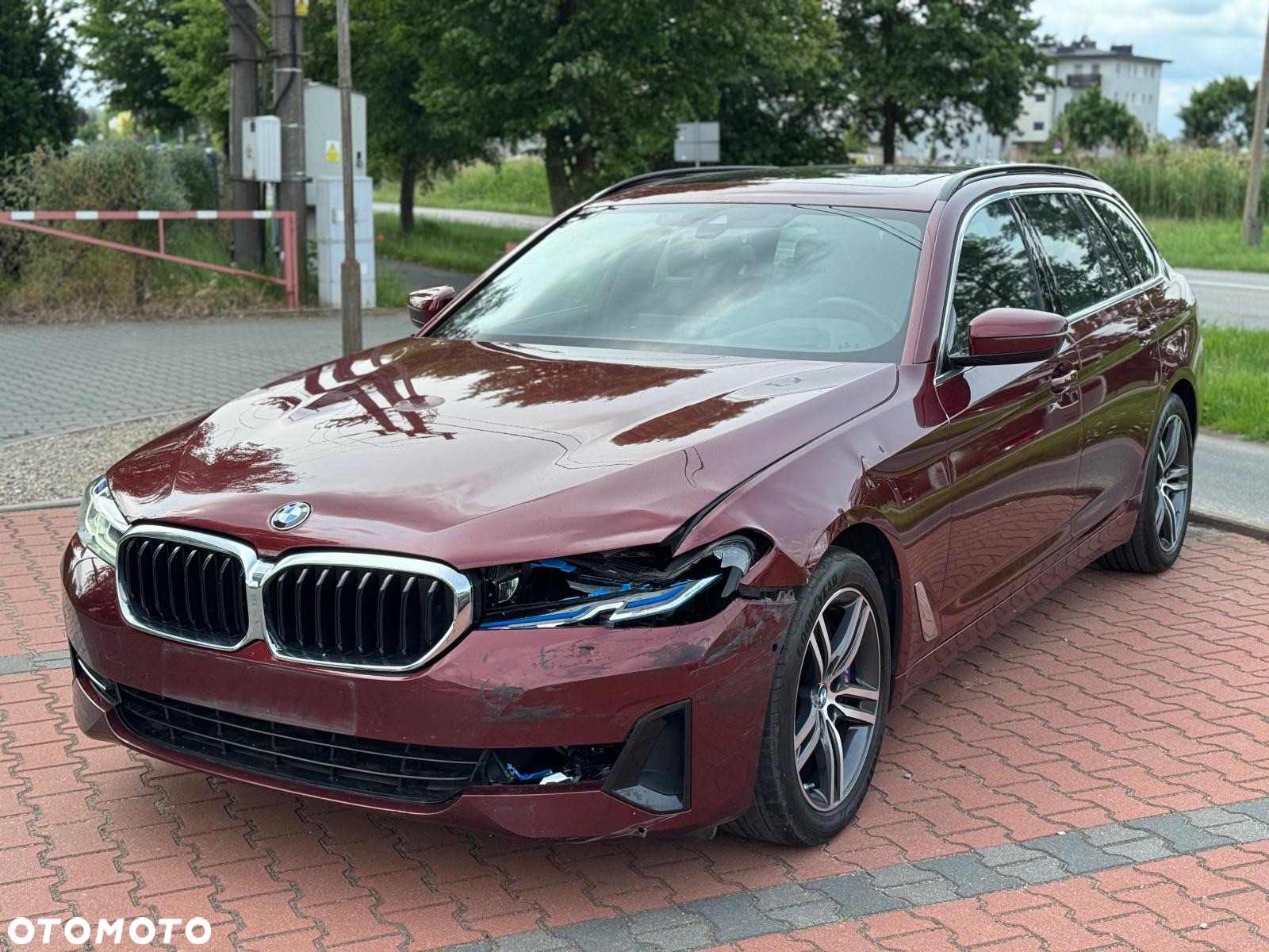 BMW Seria 5 540d xDrive Touring Luxury Line - 18