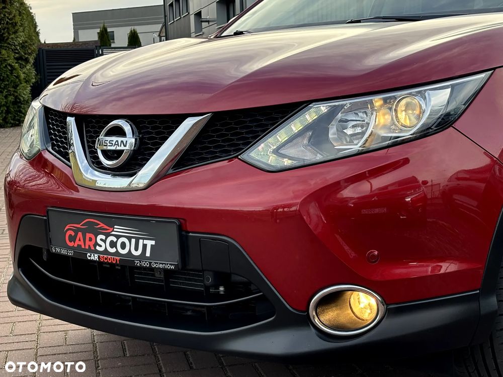 Nissan Qashqai 1.6 DCi Xtronic TEKNA - 6