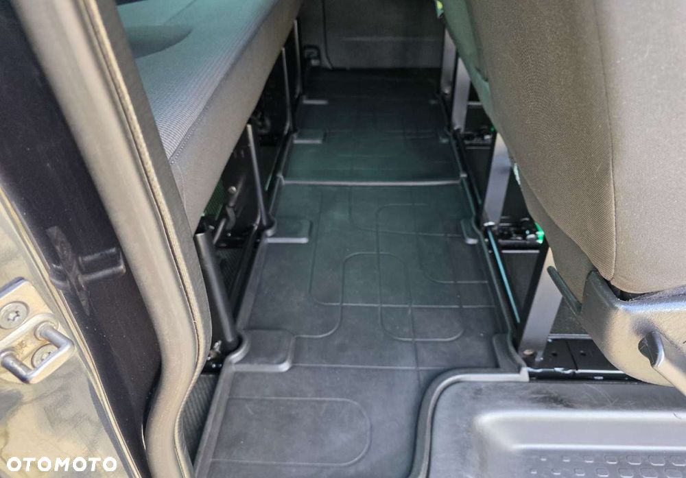 Renault Trafic - 30