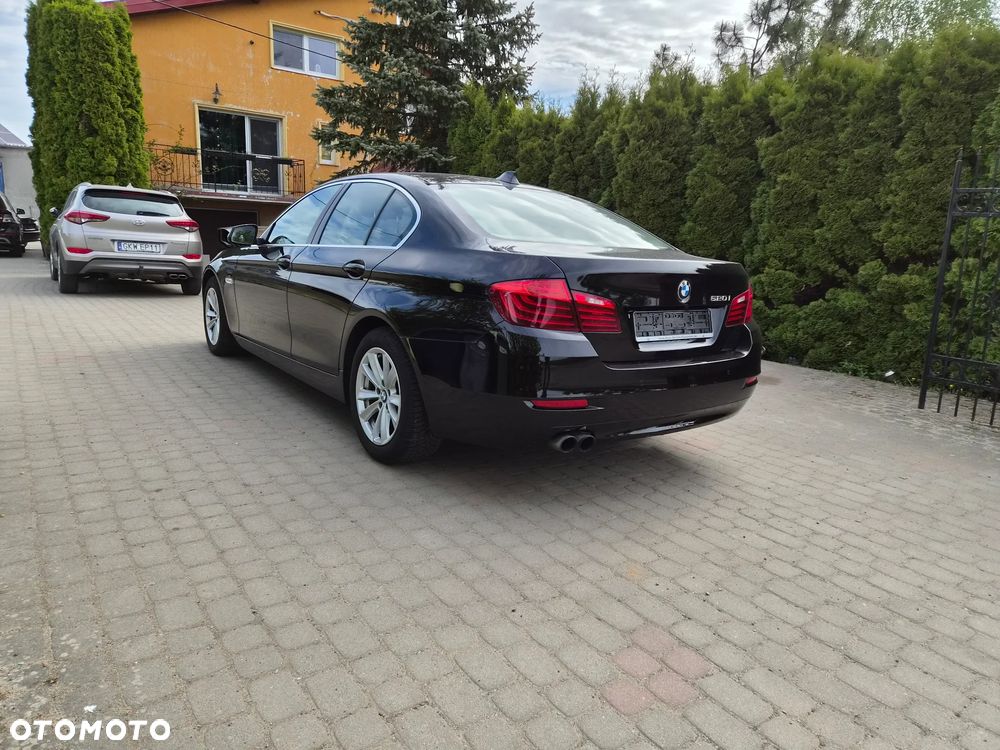 BMW Seria 5 520i - 3