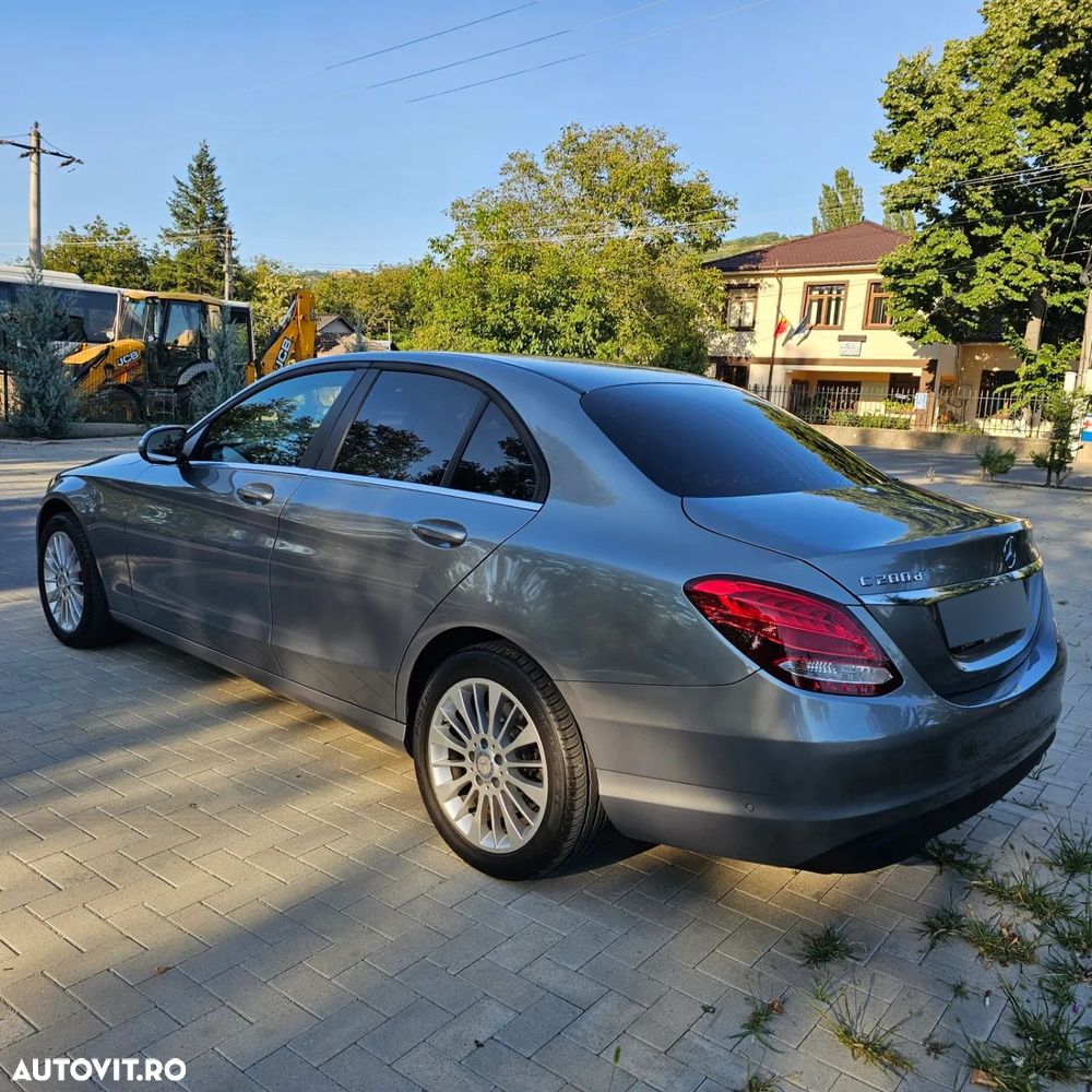 Mercedes-Benz C 200 BlueTec - 4