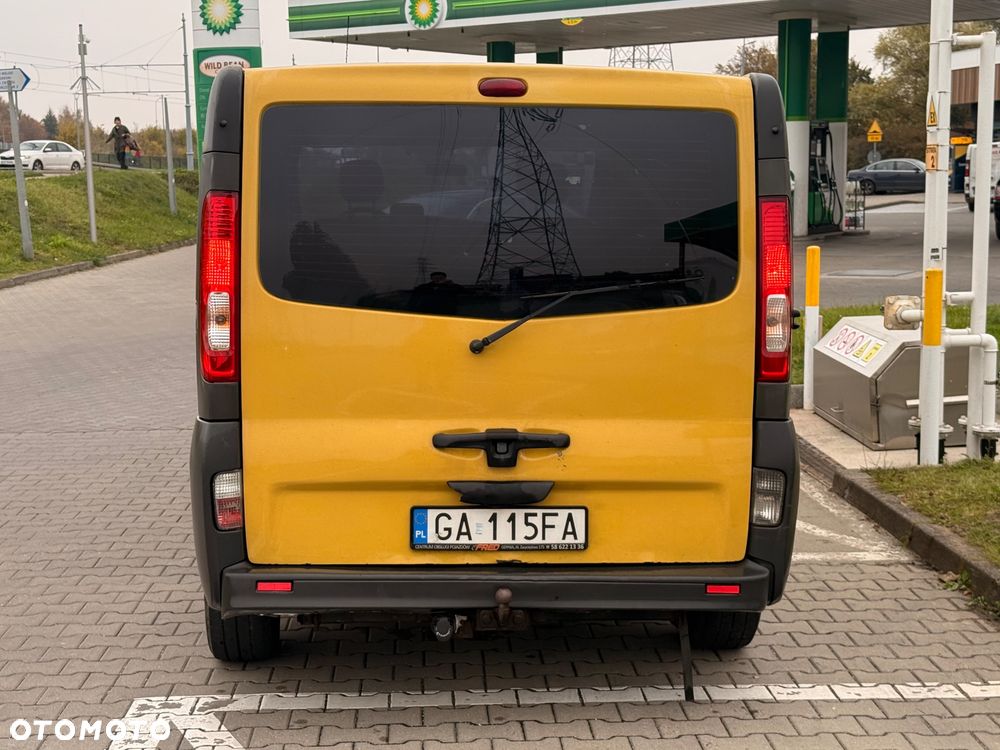 Renault Trafic - 15
