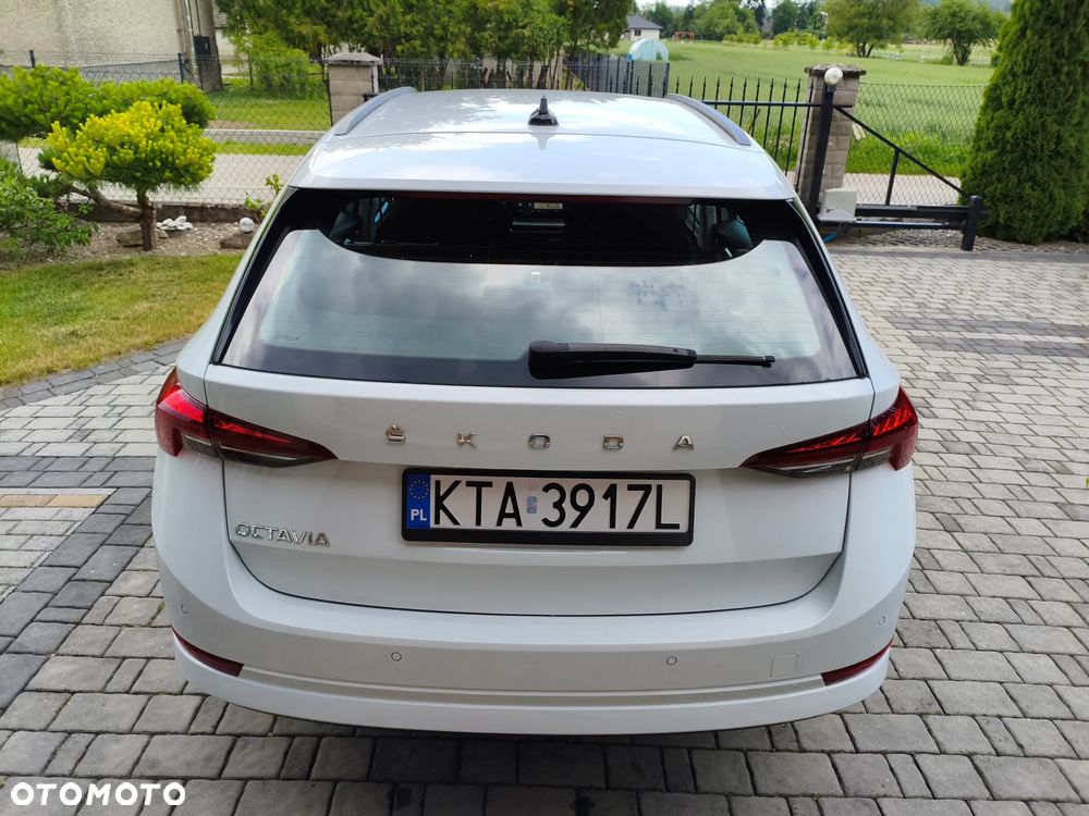 Skoda Octavia 2.0 TDI DSG Style - 7