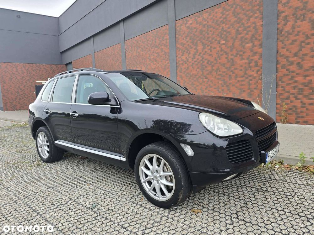 Porsche Cayenne - 16