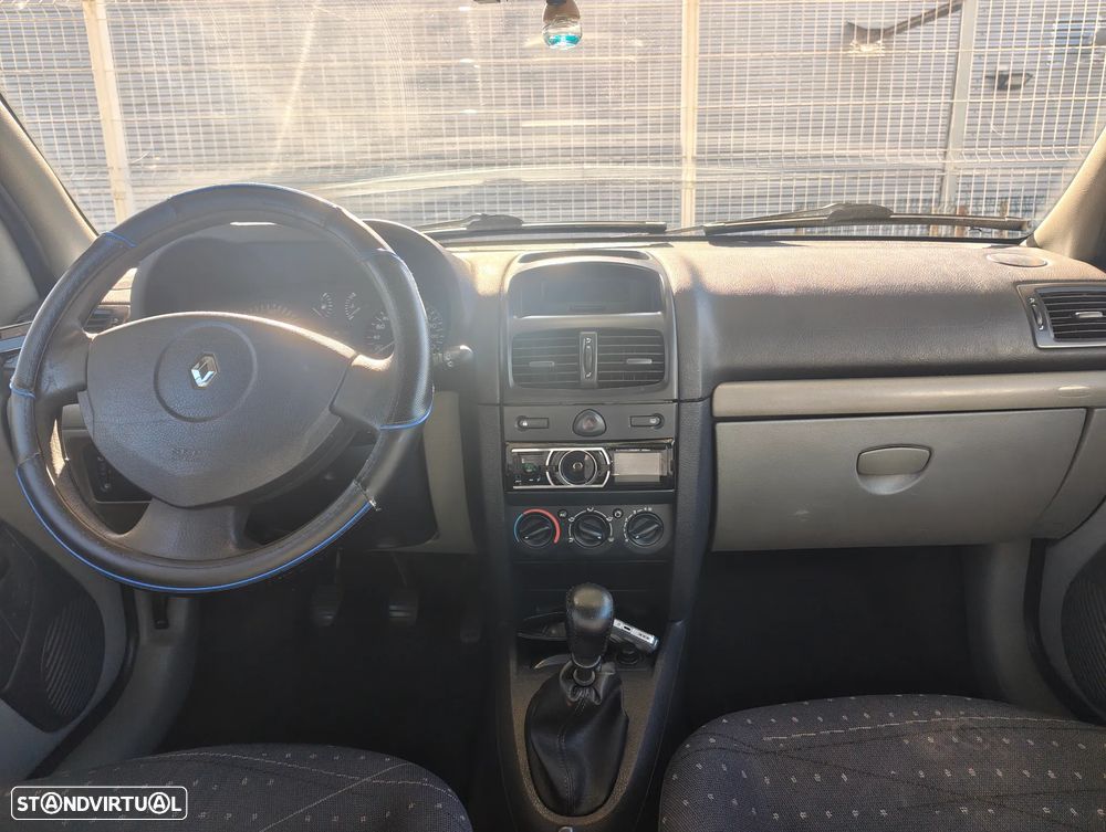 Renault Clio 1.2 16V Billabong - 4