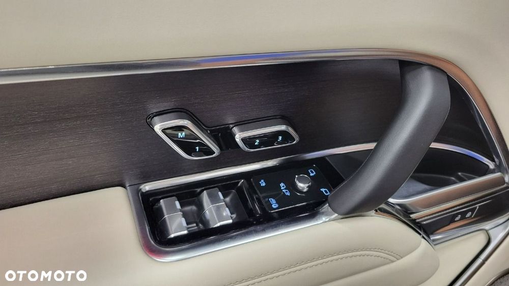 Land Rover Range Rover - 13