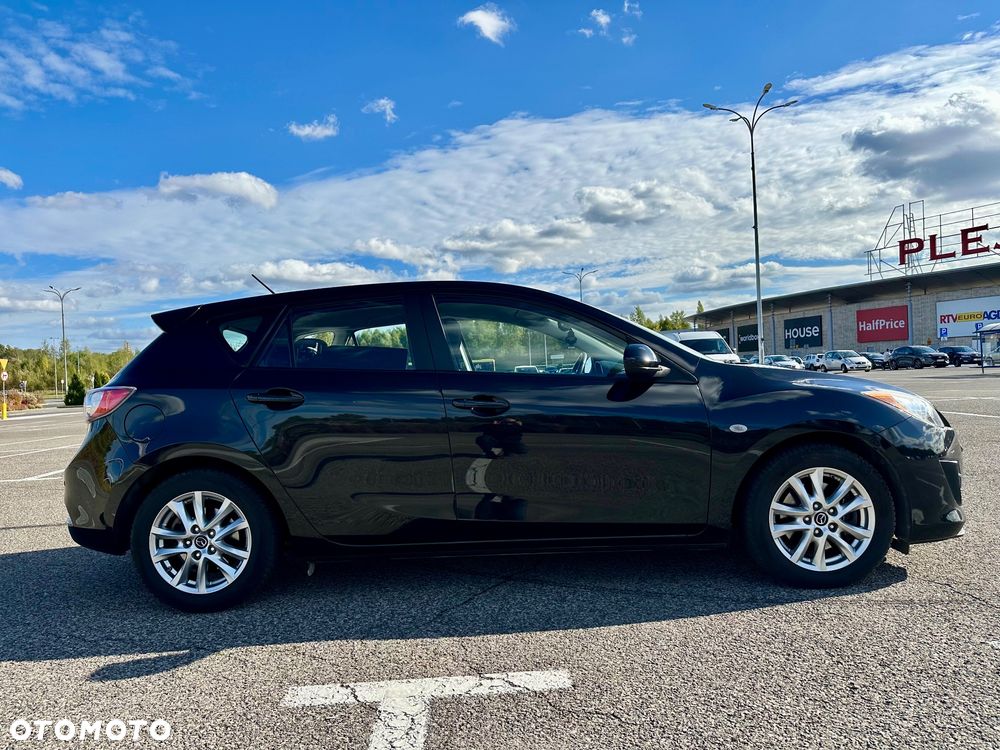 Mazda 3 - 5