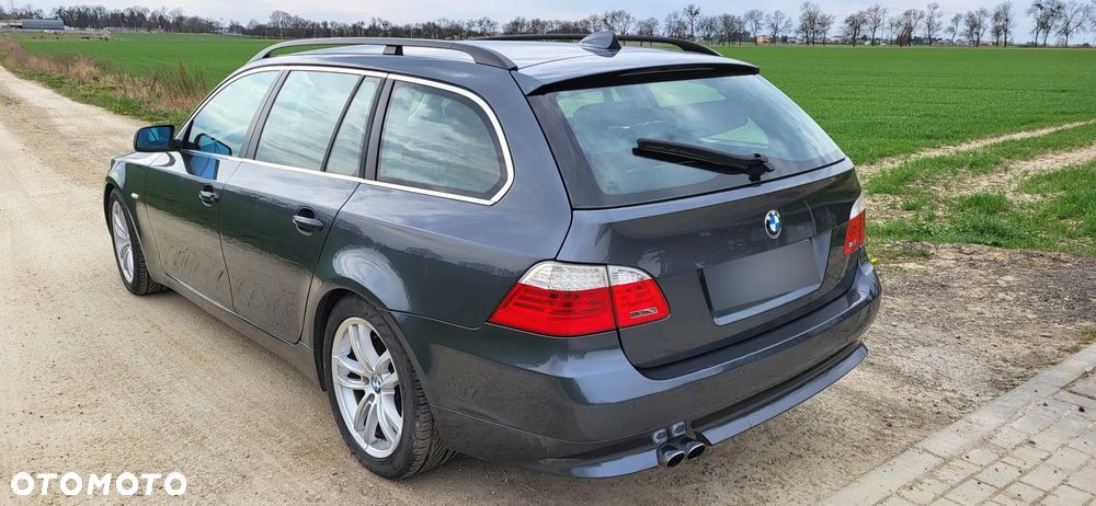 BMW Seria 5 525d - 4