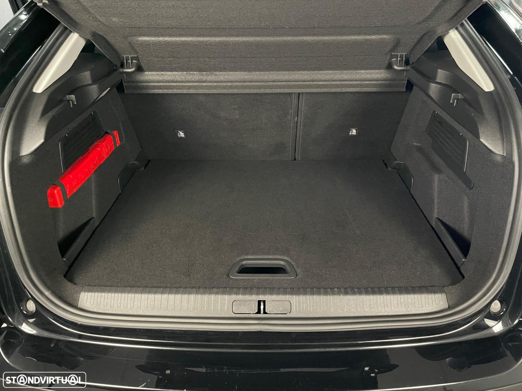 Citroën C4 1.2 PureTech Shine EAT8 - 30