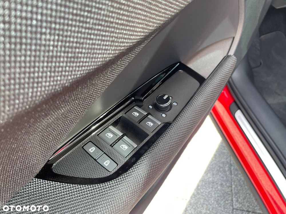 Audi Q3 Sportback - 15