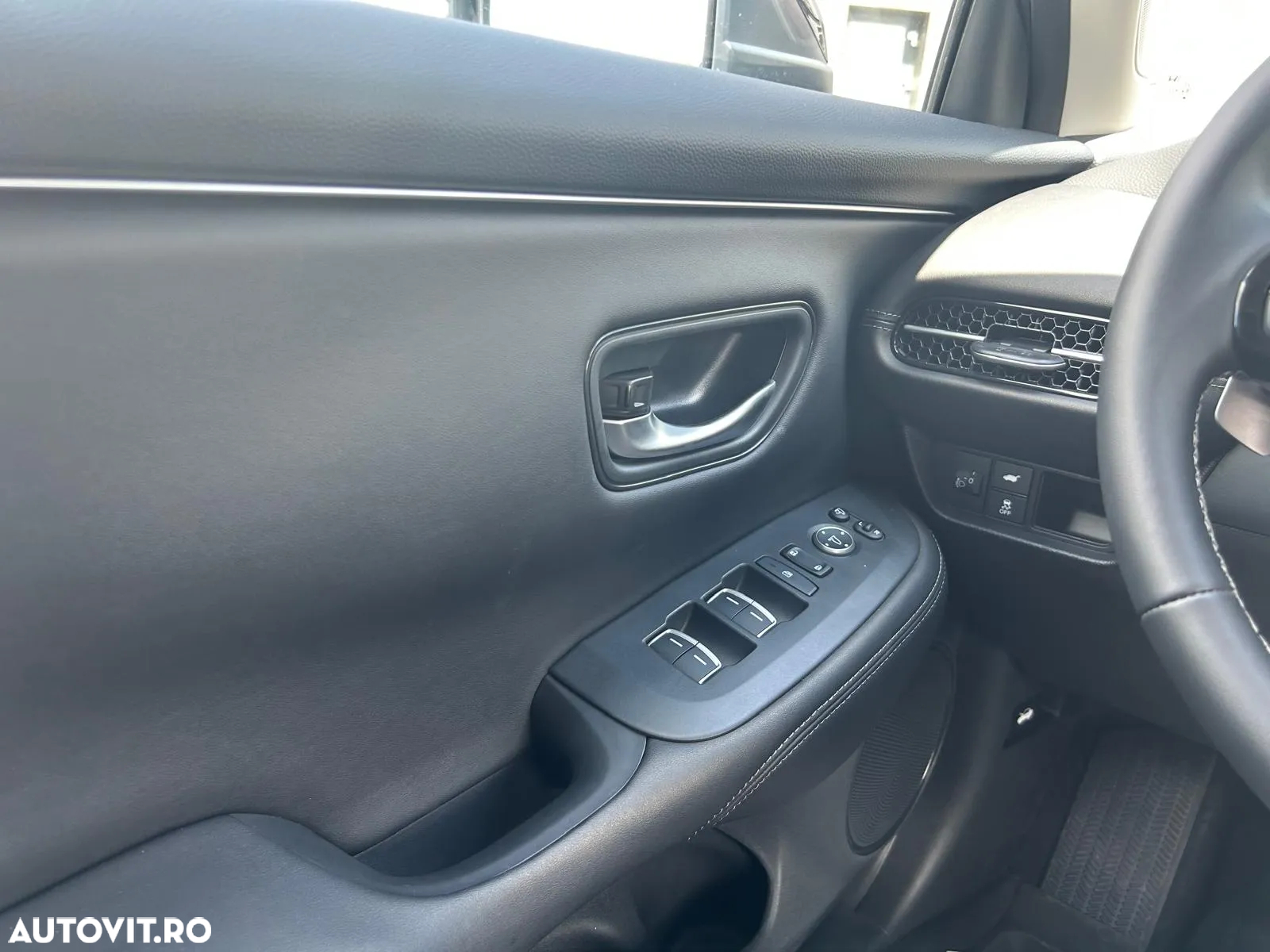 Honda ZR-V 2.0 e:HEV 4x2 E-CVT Sport - 7