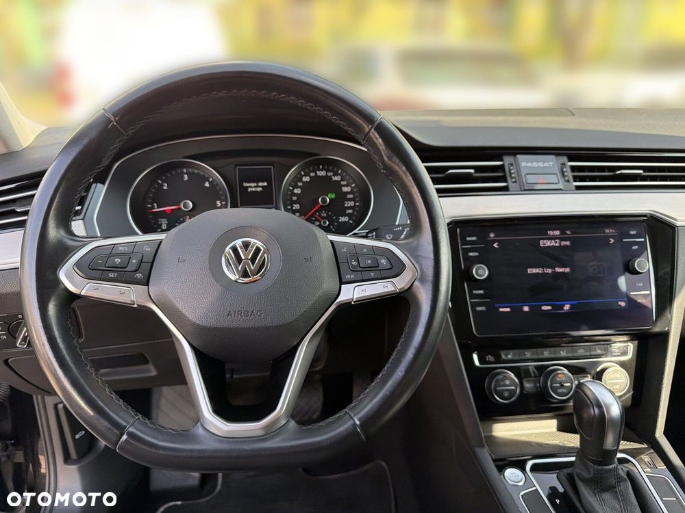 Volkswagen Passat 2.0 TDI EVO Elegance DSG - 15