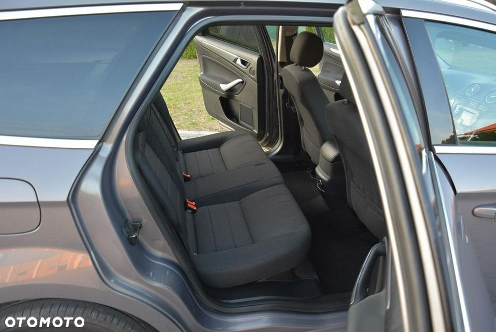Ford Mondeo 2.0 TDCi Titanium - 14