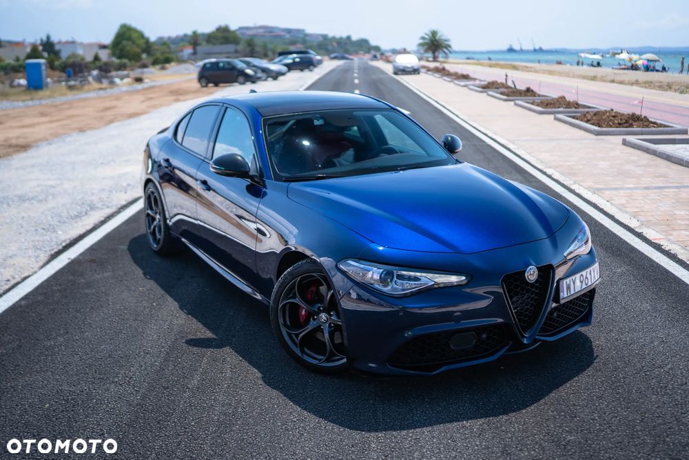 Alfa Romeo Giulia 2.0 Turbo 16V AT8 Veloce Ti - 24