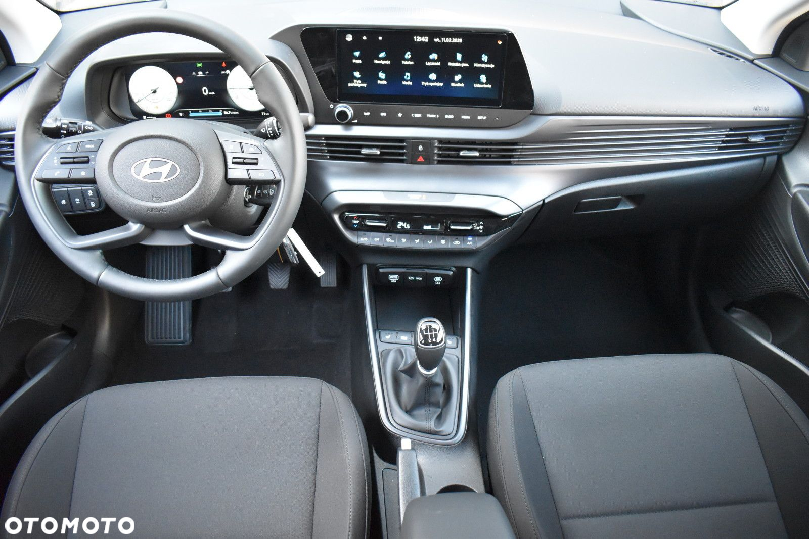 Hyundai i20 - 12