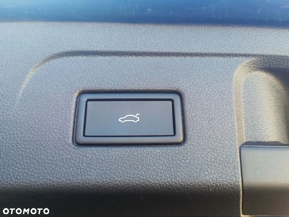 Volkswagen Touran 2.0 TDI BMT Comfortline Plus DSG - 19