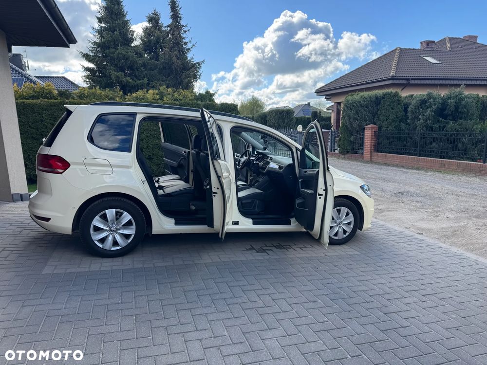 Volkswagen Touran 2.0 TDI SCR DSG Comfortline - 7