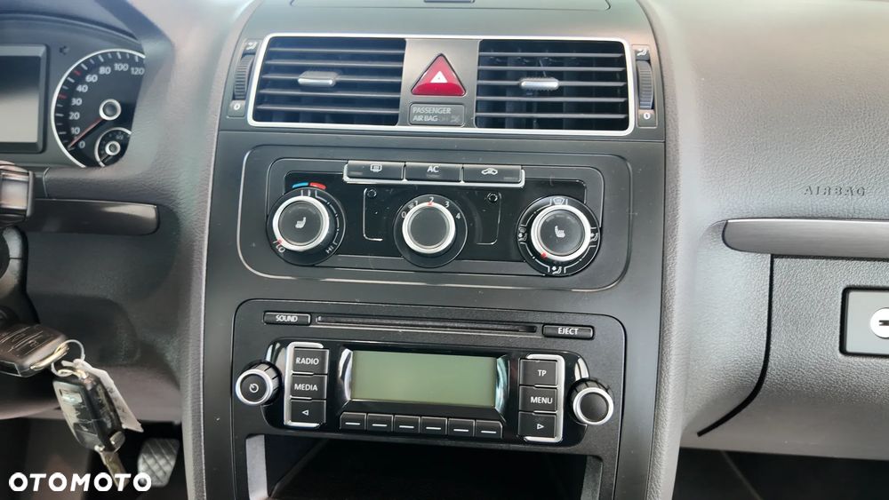 Volkswagen Touran 1.4 TSI Comfortline - 38