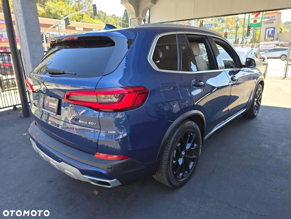 BMW X5 xDrive40i mHEV - 4