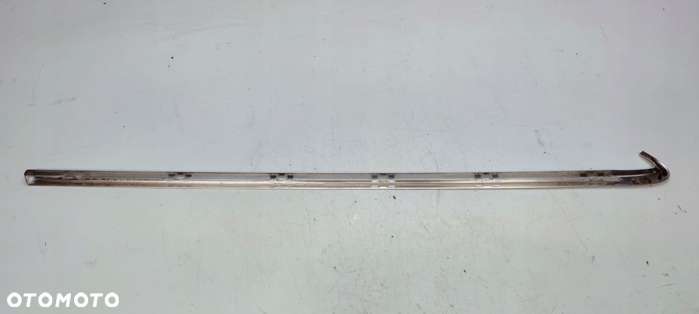 LISTWA KAROSERYJNA SZYBY CHROM PRAWY TYŁ AUDI A3 8V 8V3853346A - 4