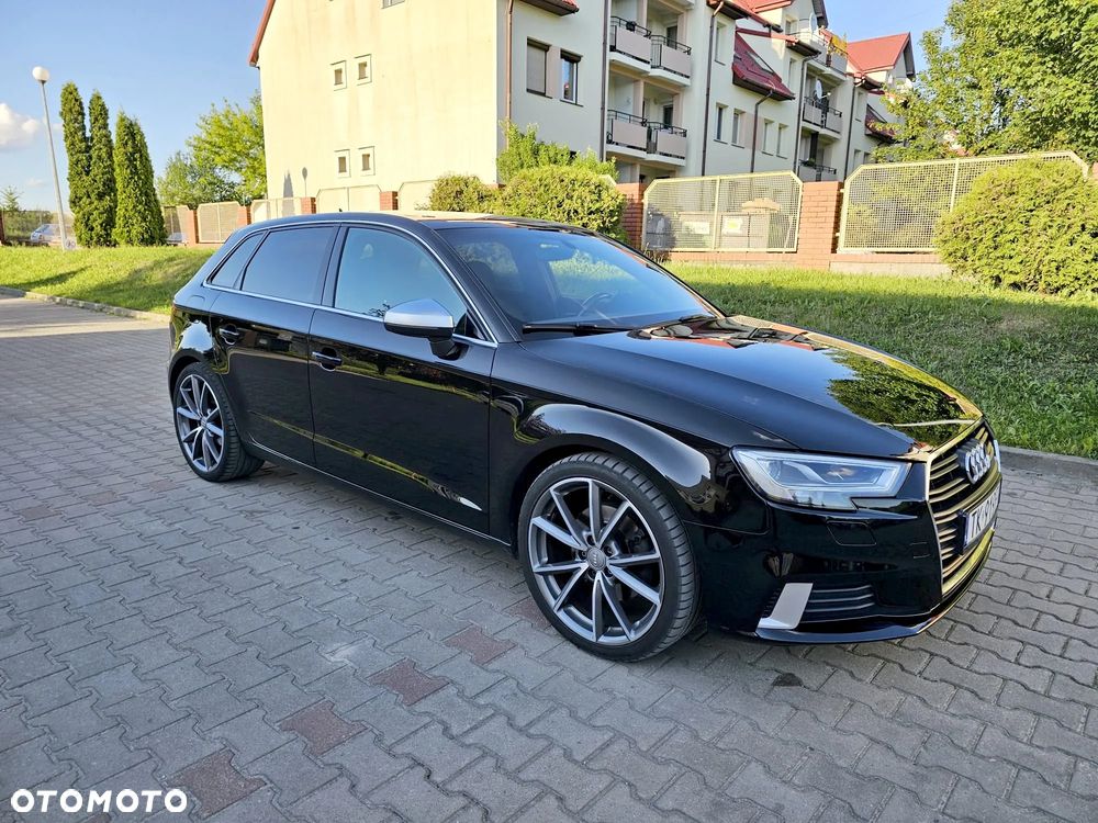 Audi A3 Sportback - 2