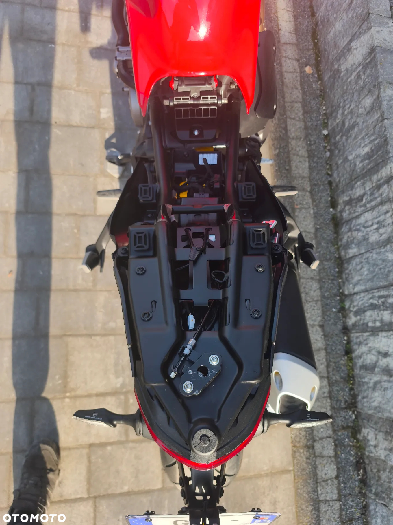 Ducati Monster - 24