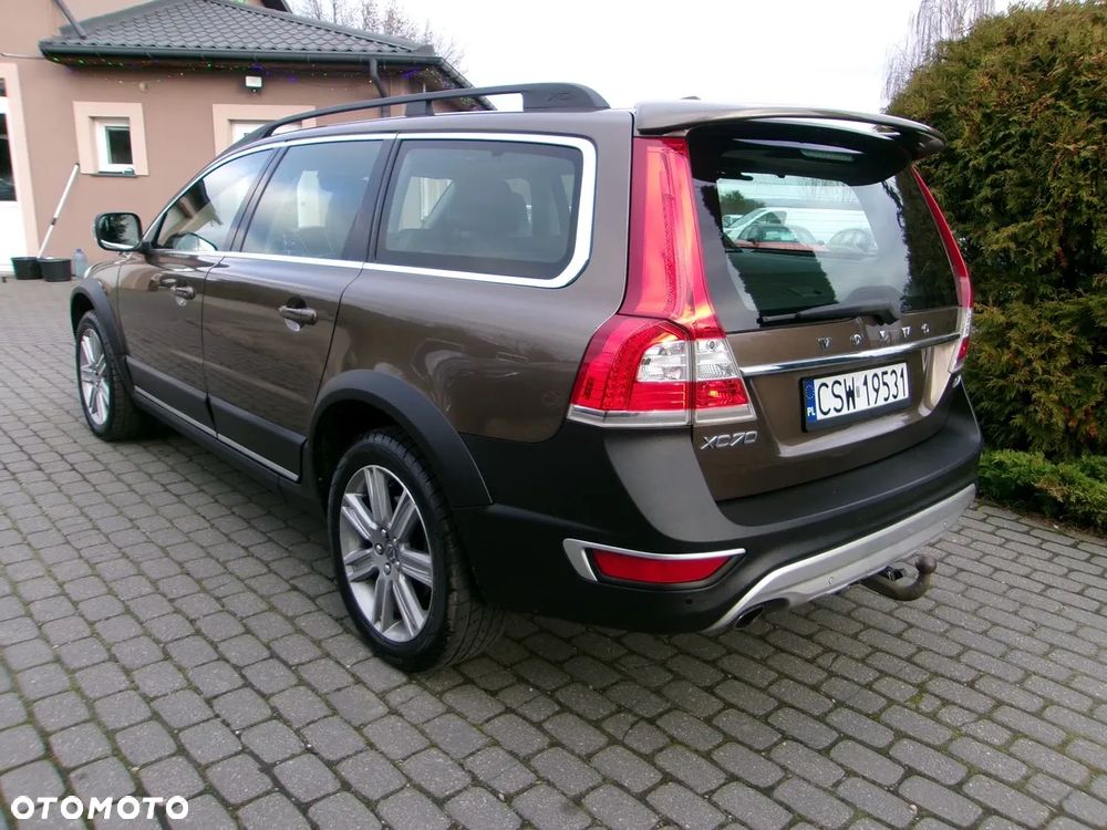 Volvo XC 70 - 3
