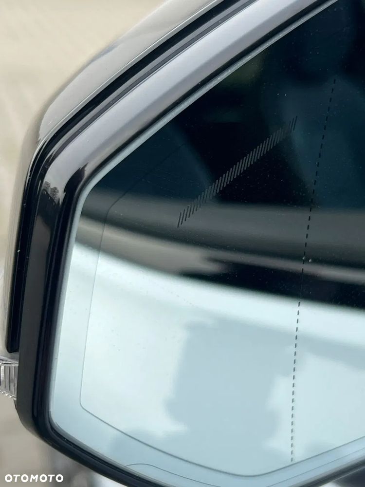 Volvo EX30 Twin Motor Performance AWD Ultra - 36