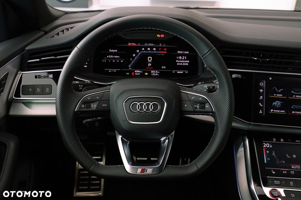 Audi SQ8 - 28
