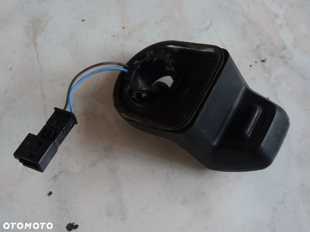 BMW E61 KLAMKA MIKROSTYK WŁĄCZNIK UCHWYT SZYBY TYLNEJ KLAPY - 2
