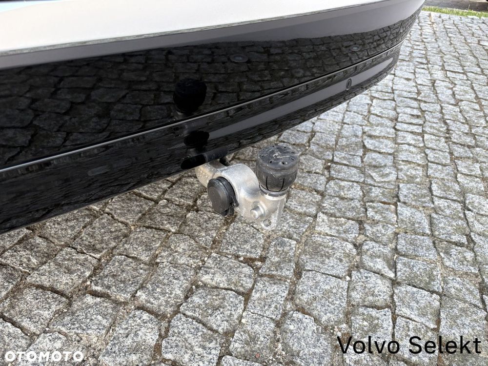 Volvo XC 90 - 32